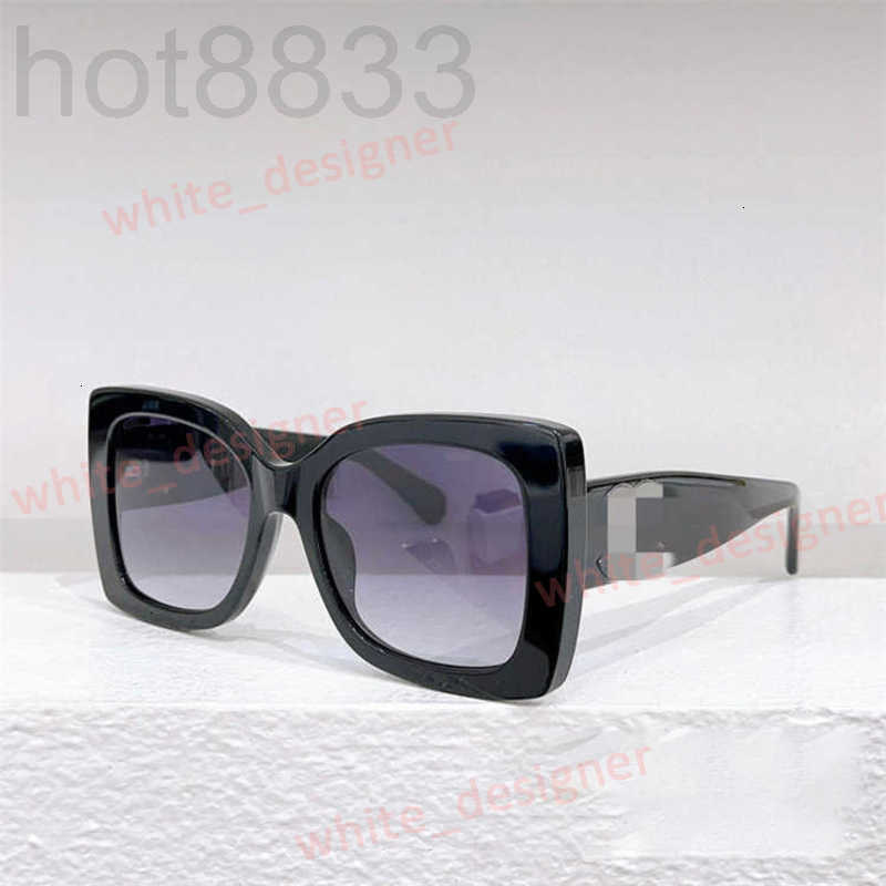 Sunglasses Designer Luxury 10a Mirror Quality New Large High End Display Small Same Style Uv Resistant QT47
