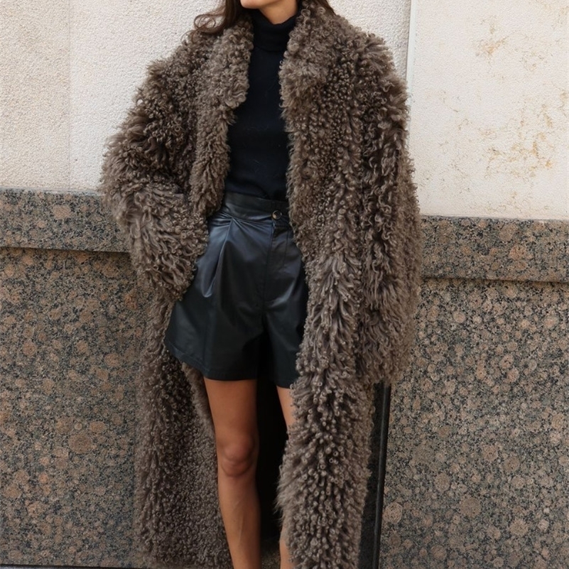 Femmes Lamb Fourrure Solide Long manteau de mode élégante Reverse pleine manches chaudes à manches chaudes Lady Chic High Street Office Office Ca