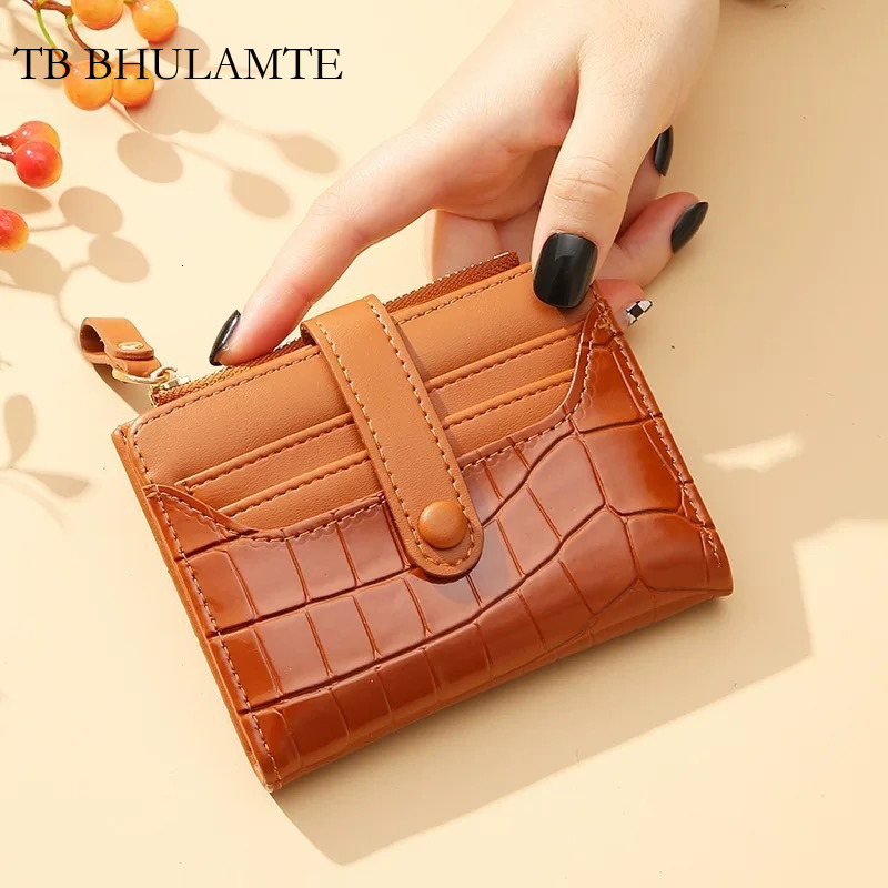 TB BHULAMTE Free Shipping Luxury Designer Women's Korean Style Retro Crocodile Pattern Wallet Short Simple Elegant Multi-card Slot Card Holder