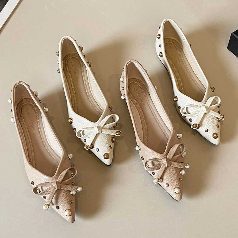Confort en cuir souple PU Point Points chaussures plates Femmes Pearl Bowknot Design Elegant Robe Pumps CCIse LoafersxJ250919
