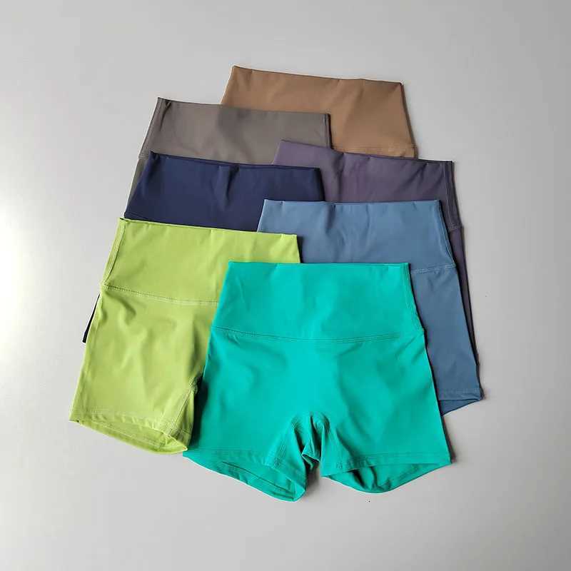 Shorts de yoga nus pour les femmes courir et mincerneux élastique fitness rapide