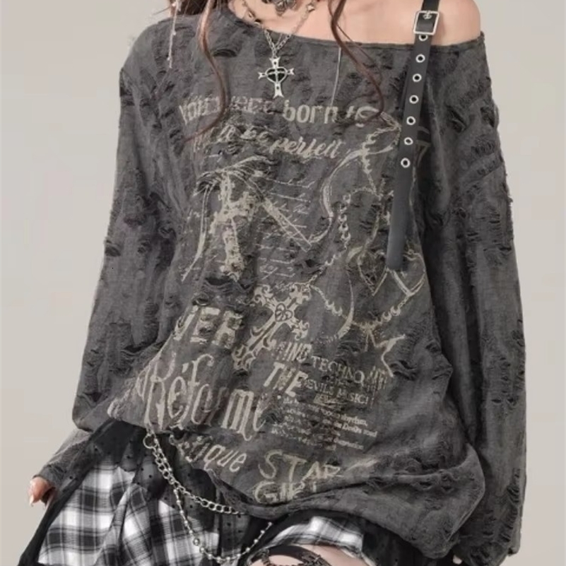 Y2K Gothic Grunge Dark Hollow Out T-shirt Femmes Harajuku Hollow Off Off Baude Sexy Tees Automn Punk Letter Print Tops 250918