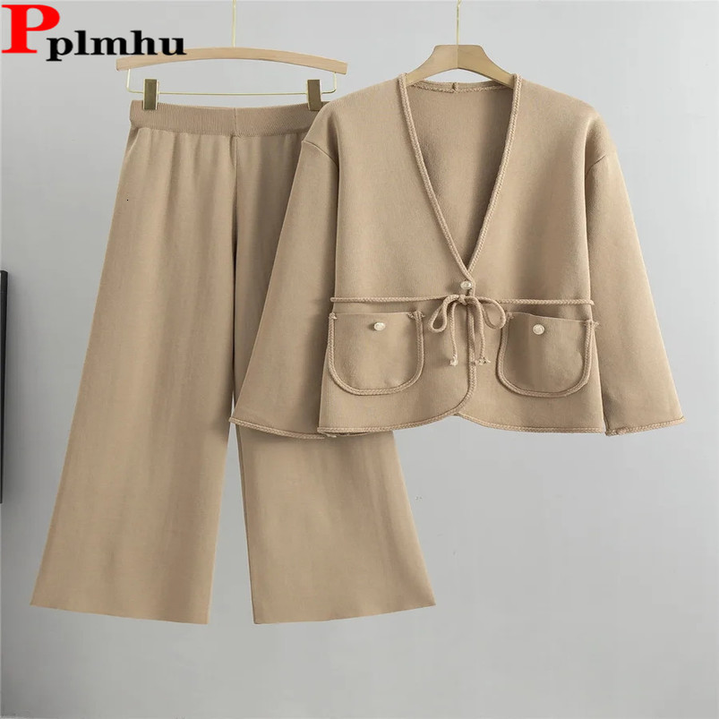 Femmes élégantes Ensembles en tricot tricoté 2 pièces de printemps d'automne de printemps Vneck Belt Cardigan Tops conjuntos coréen haut de taill