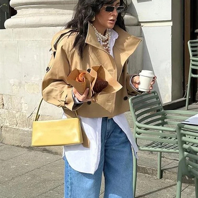 Ceinture à revers décontractée Femmes tamisées cuites Trench Coats Double poitrine à manches longues Collier de vent 2025 Autumn Lady Street Outw