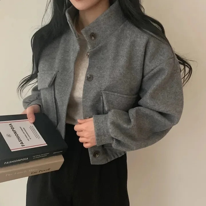 Korean Chic Autumn Winter Vintage Stand Collar Single Button Loose Casual Versatile Long Sleeve Short Woolen Coat for Women 250919
