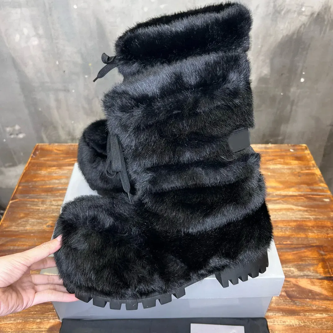 Designer Shoes Alaska Ski Boot High Qaulity Low Top Boots Paris Fashion Men Women Skiwear Snow boots Platform Nylon Cowskin Leather Shoes Size 35-45