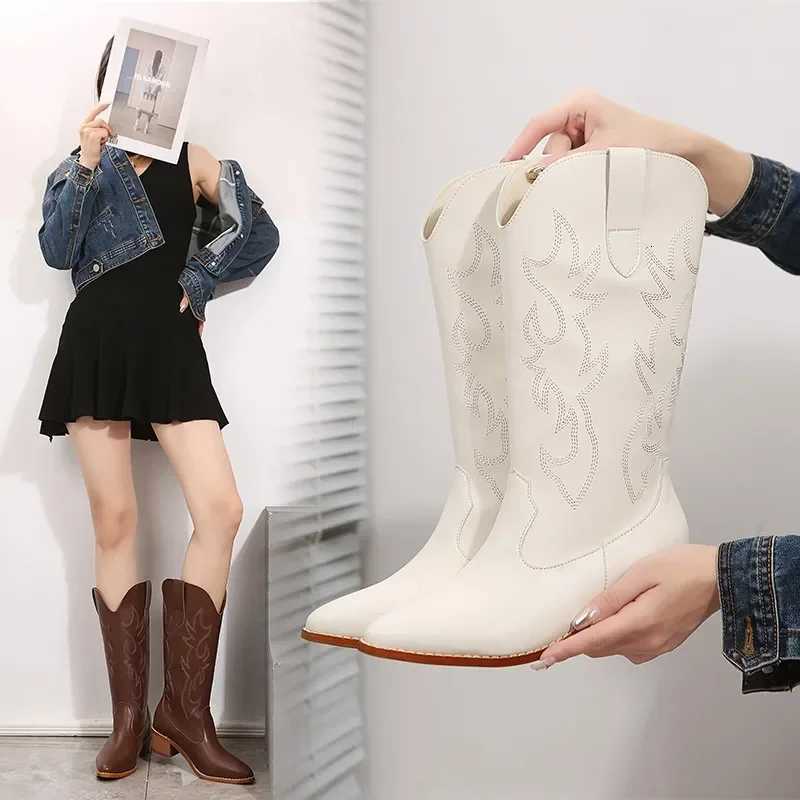 Womens Western Cowboy Boots Pointed Toe Patchwork Chunky Heels Cowboy Boots for Women Autumn Winter Knee High Botas Big Size 43 W250919