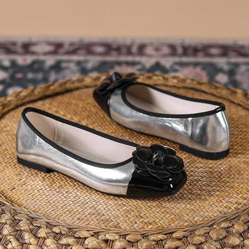 Brand Designer Square Toe Sier Camellia Flat Shoes Womens Comfortable Soft Sole Shallow Mouth Slip Casual Loafer 2023XJ250919