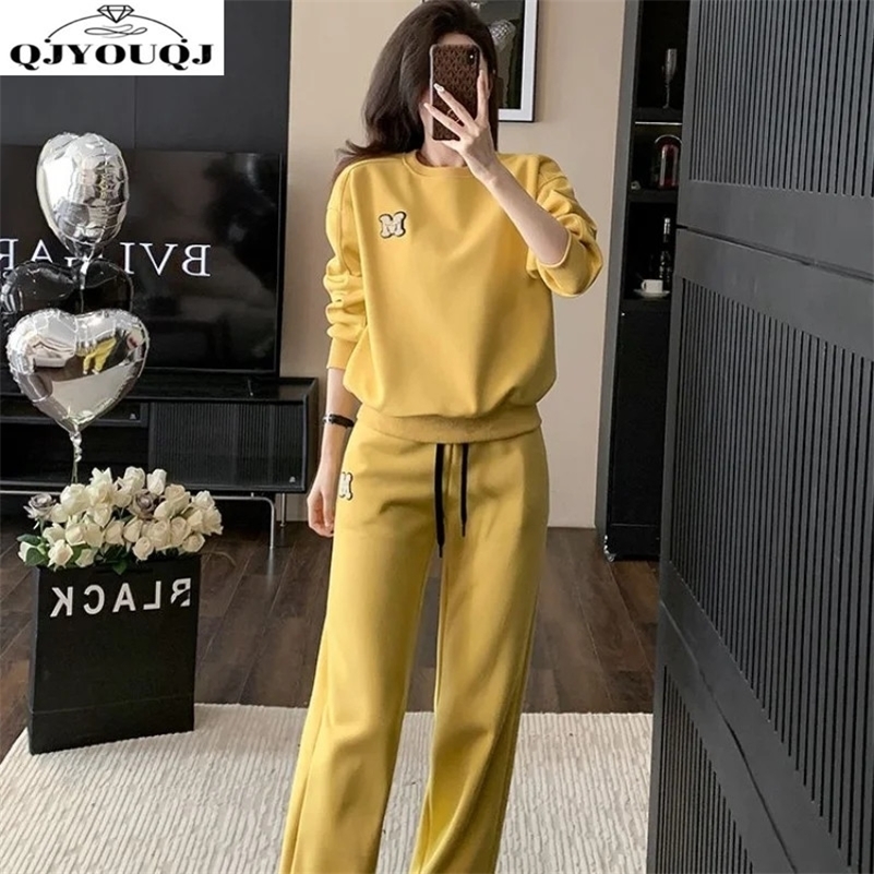 Ensemble de sports pour femmes printemps et automne model rond cou rond top pantalon décontracté Âge réduisant le jeu de deux pièces 250918