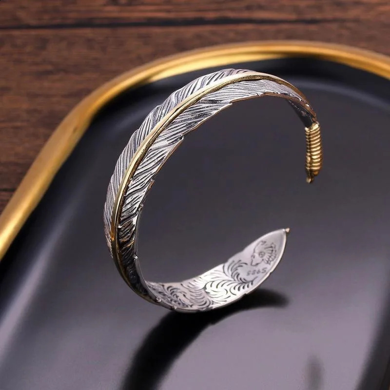 Personality Vintage Feather Silver Color Open Cuff Bracelet for Men Adjustable Bangle Jewelry Wrist Gift with wooden box 250919