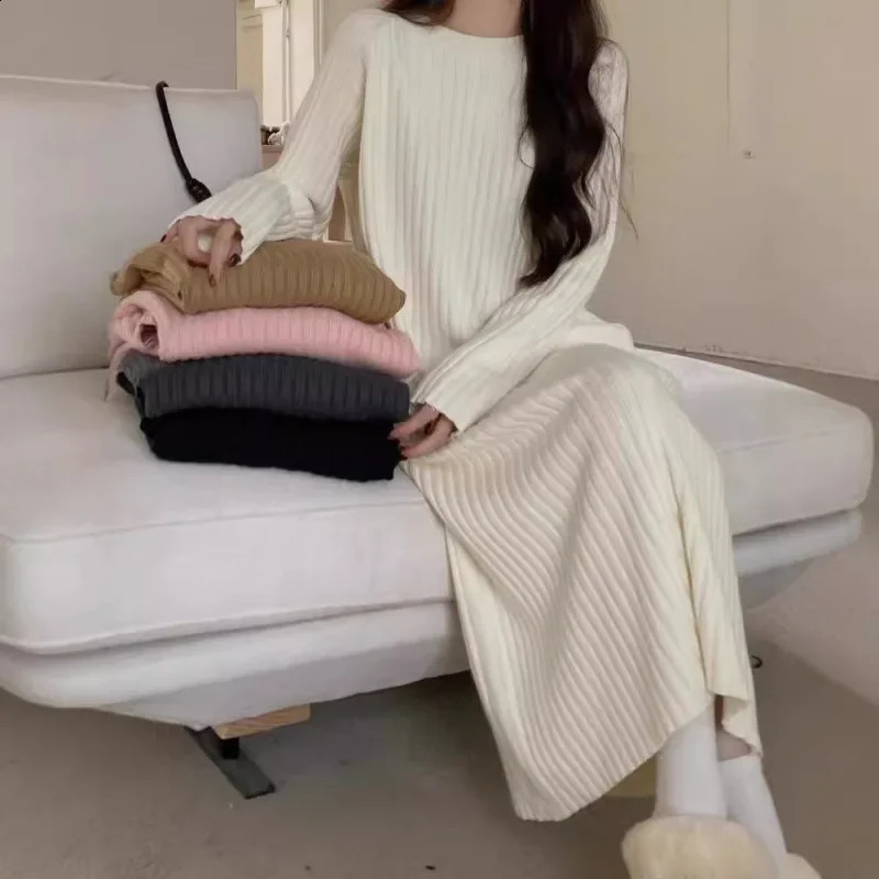 Plus Size Womens MidLength Dress KneeOver Bottoming Skirt Lazy Style Spring Autumn Arrival Matching Coat for Women 250919