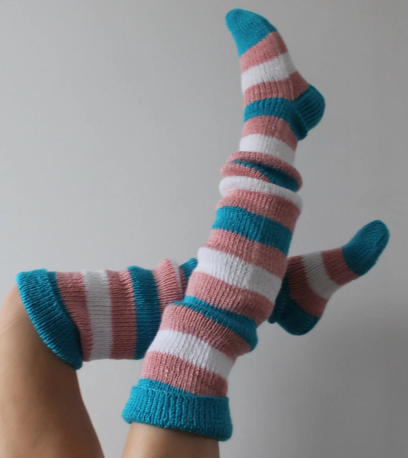 Ladies Knitted Stockings Adults Women Autumn Winter Leisure Style Mixed Color Stripes KneeHigh Socks Long Stockings Fashion 250919