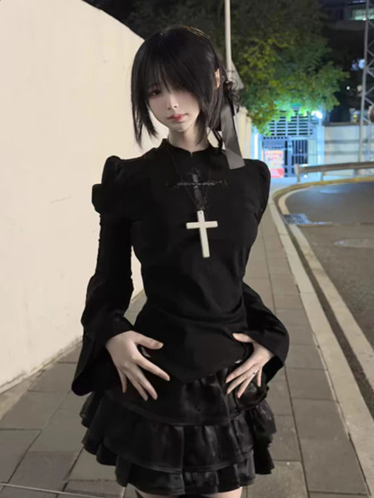 Y2k Subculture Japanese Long Sleeve T Shirts Women Printed Laceup Gothic Black Tees Female Streetwear Punk Tshirts Punk n 250918