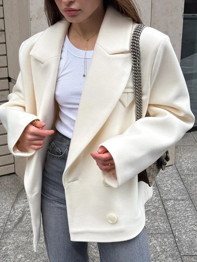 White Double Breasted Woolen Coat Women Lapel Long Sleeve Loose Cropped Coats 2025 Autumn Lady Chic Outwear 250918