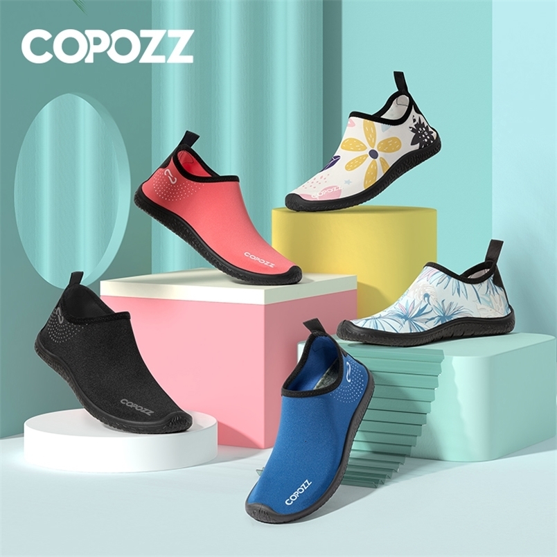 COPOZZ Unisex Swimming Water Shoes NonSlip Breathable Sneakers Men Women Diving Beach Shoes Wading Barefoot Shoes Aqua Shoes250918