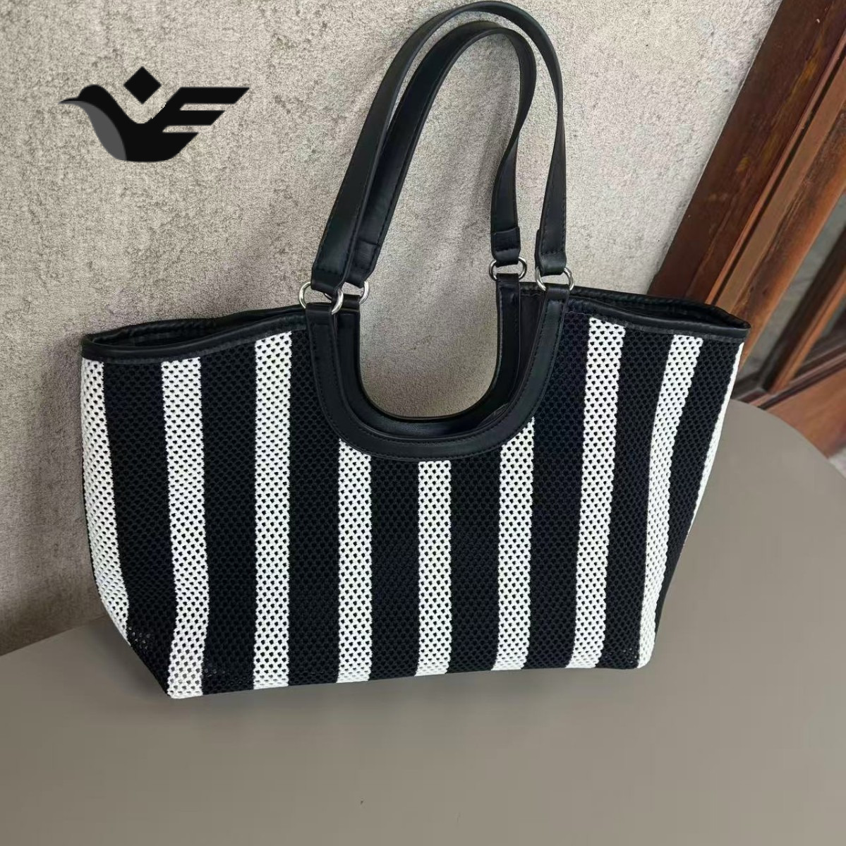 Feiyan Free Shipping New Designer Bag 2025 Large Capacity Tote Bag Niche Design Hollow Grid Woven Bag For Women Korean Style Lazy Beach Vacation Bag