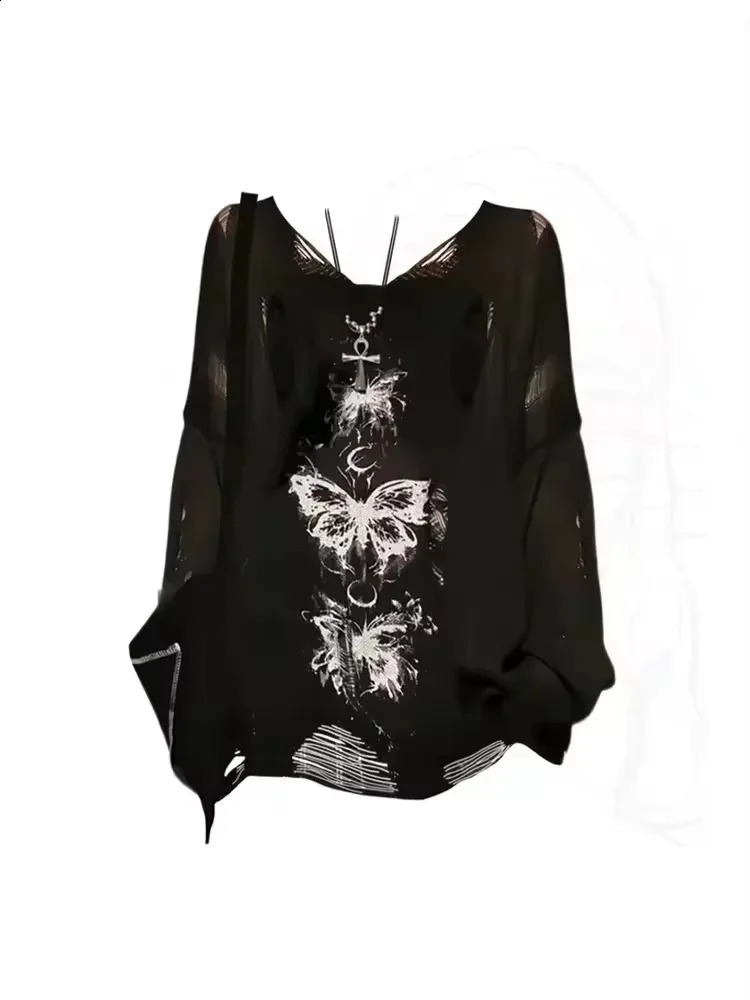 Black Gothic Graffiti Print Tshirt Women Harajuku Korean Y2k 90s Vintage Long Sleeve Emo Torn Tees Tops Autumn Clothes 2000s 250918