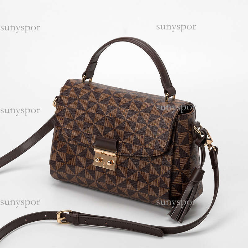 2023 New Trendy Fashion Women's Light Luxury Texture Handbag Lock Clasp Flap Shoulder Messenger Bag for Women