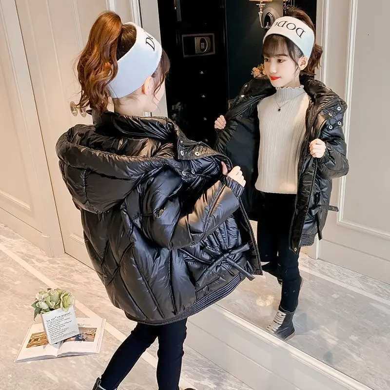 2025 Veste d'hiver d'automne pour fille à capuche Children chaude Fille fille d'hiver Mabillement de vêtements d'extérieur 414 ans pour adolescen