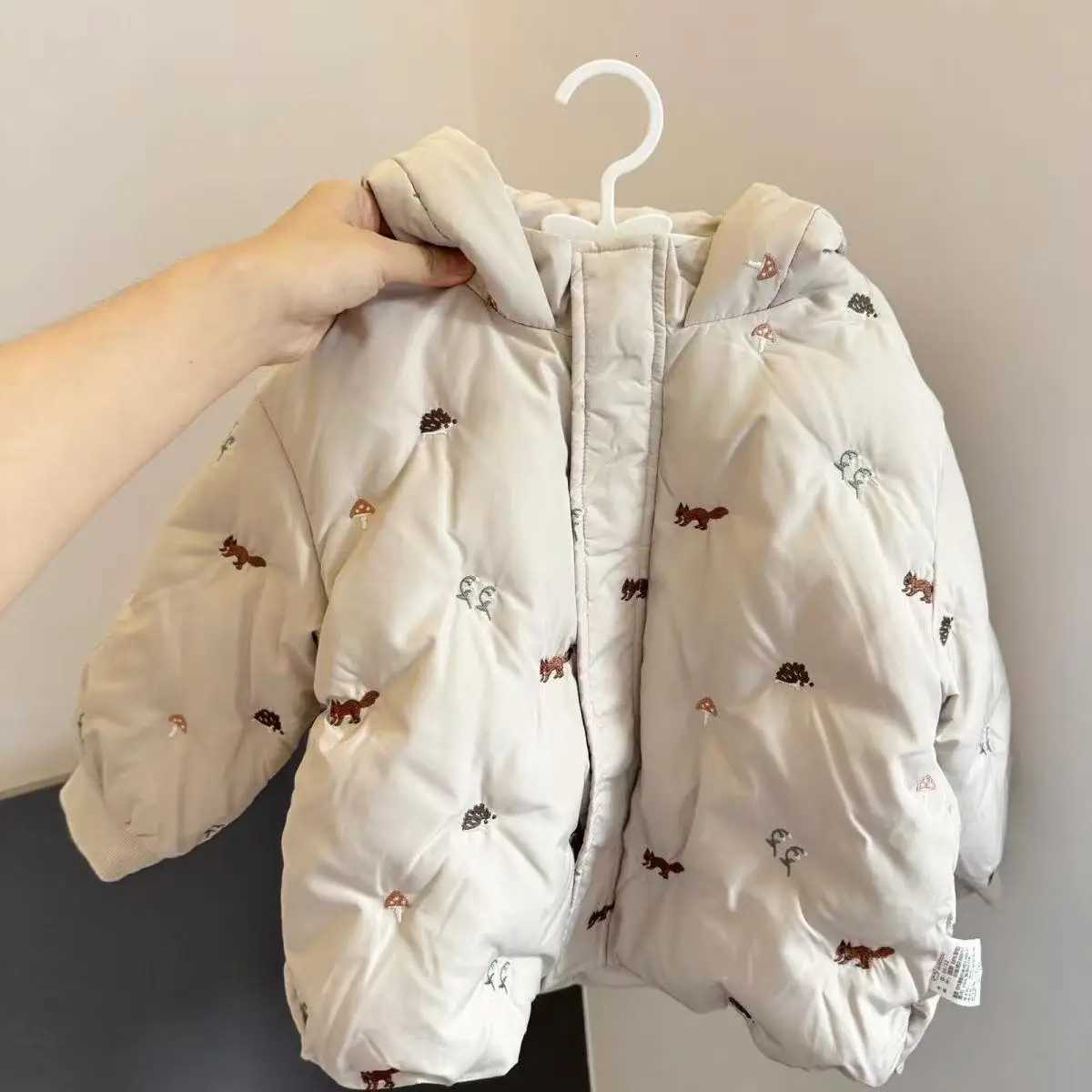 412 Year Childrens Down Jacket Winter Clothing New Westernstyle Boys and Girls Thick Warm Cotton Jacket Kids Top 110160CM X250920