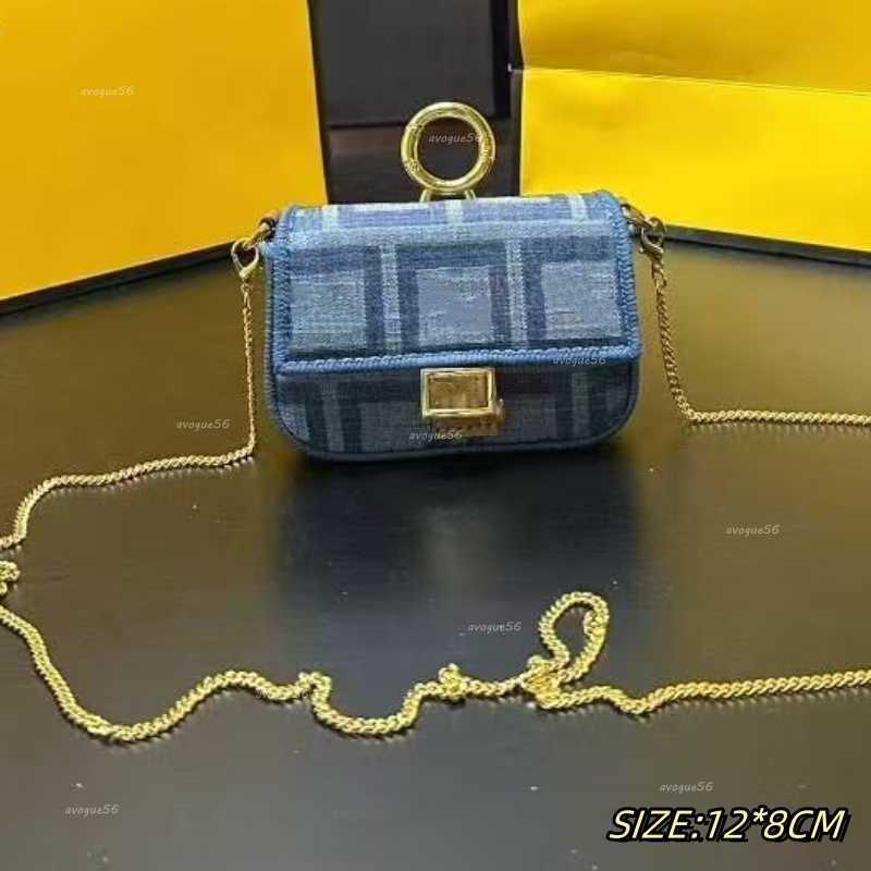 Bages de cosmétique Cas de style designer mini bouche enveloppe rouge lumière LETTRE LUXE LETTRE GILLE SAC MAQUEUR CROSS-FOBSE Sacs 2025