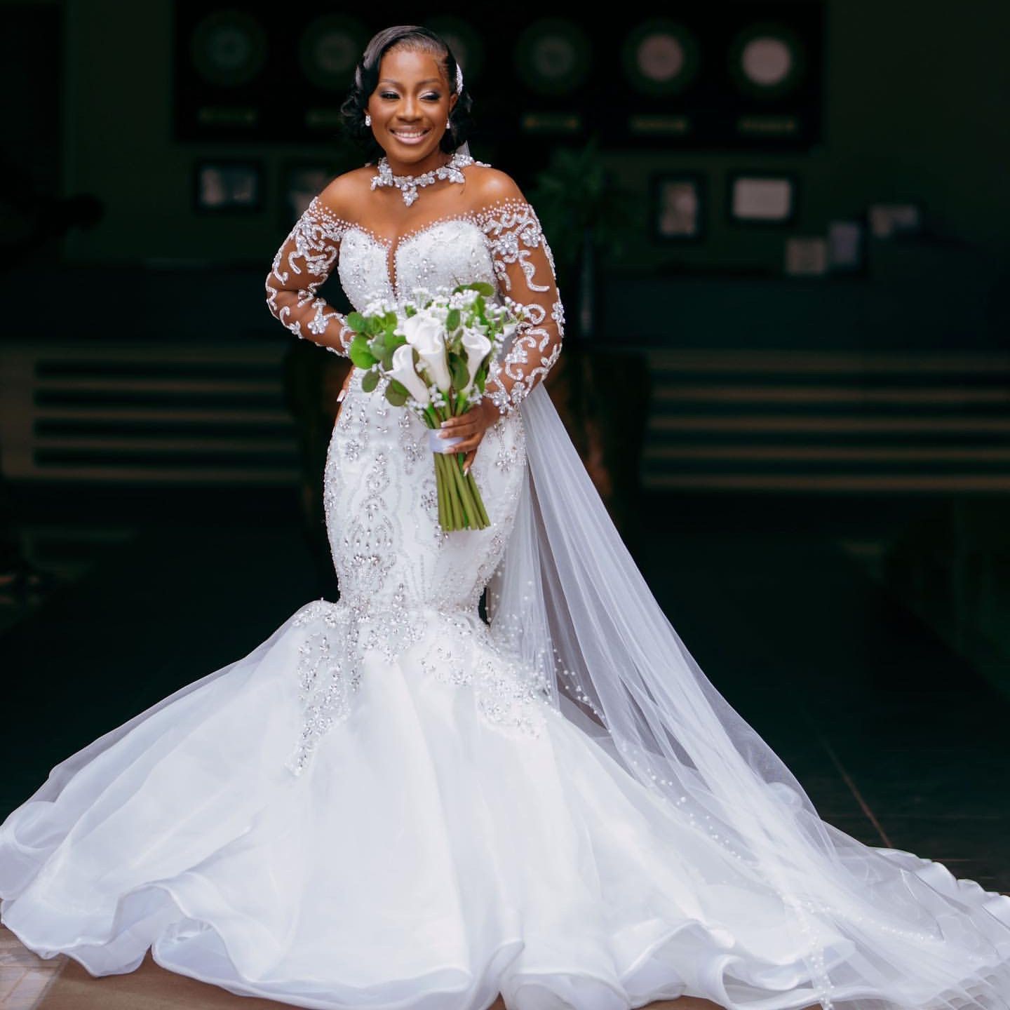 Arabe aso ebi plus taille sirène blanche en dentelle de mariée robe de mariée cristaux de perles luxueuses robes de mariée 0919