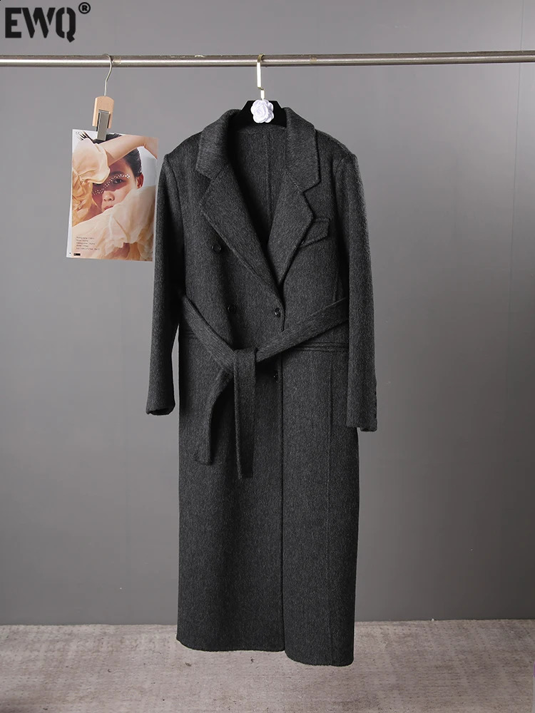 EWQ Simple Long Sleeved Lapel Winter Outerwear Fashionable Slim Office Women Dark Grey Doublefaced Cashmere Coats 2025 Autumn 250919