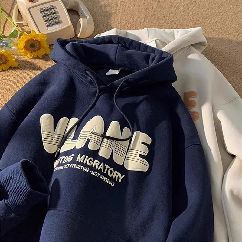Y2K LETTRE EMPRESSE SHOODIES IMPRESSIONNES Men Automne Harajuku Crewneck Sweat à capuche Oversize SweetShing Confortable Sweatshirt Vintage Male
