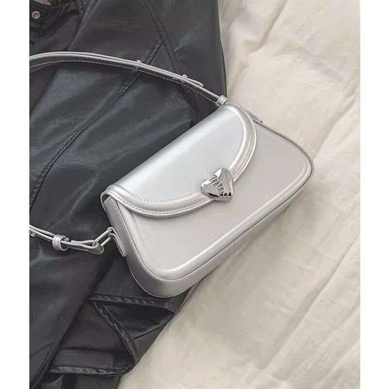 2025 Fall And Winter Sier Small Square Fashion Shoulder Crossbody Bag, Niche Texture