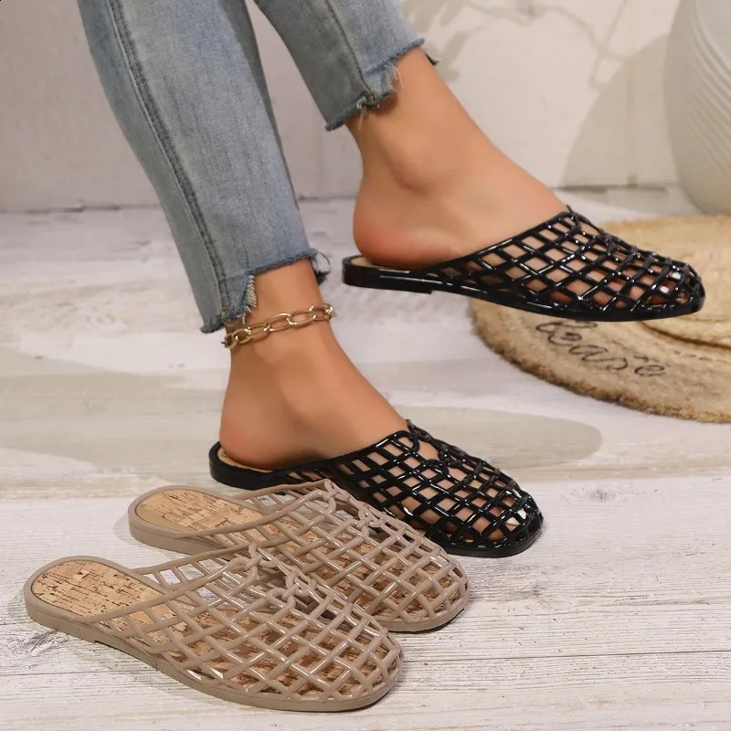 Chaussures féminines 2025 Mesh d'été tissé creux de pantoufles de tête respirante pour les sandales de coin des orteils pour femmes zapatos de mu