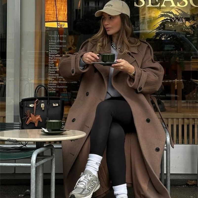 Elegant Grey Belt Long Wollen Coat Women Lapel Double Breasted Street Coats Female 2025 Autumn Winter Lady Peacoat y250919