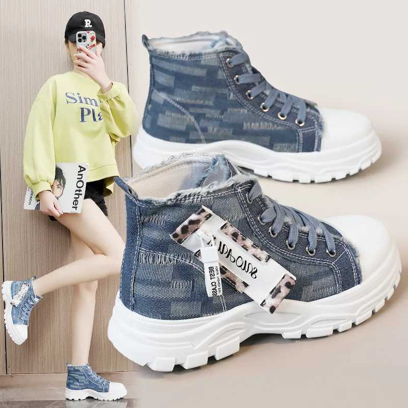 Nouvelle toile femmes baskets hightop femmes chaussures respirant denim baskets femmes en été épaisses épaisses augmentations de chaussures occas