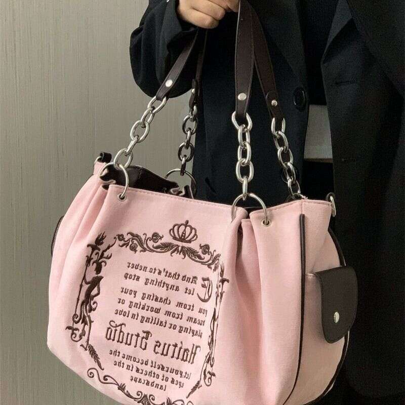 Art Gothic Chain Ladies Handbag 2025 Printemps d'été Nouvelle Fashion Soft Bodage Pumpkin Sac