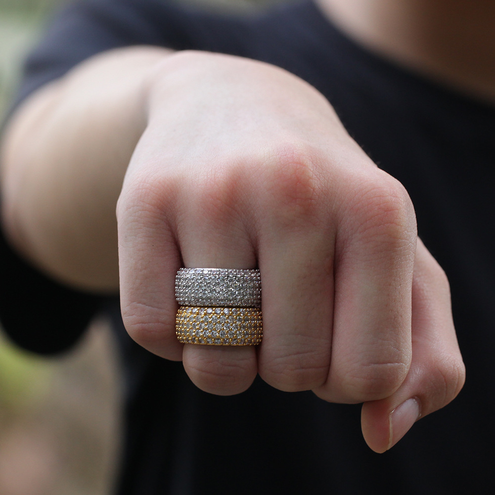 Hip-Hop Personality Exaggerated Full Inlaid 5-Row for Men, Niche High-End Feel Ring