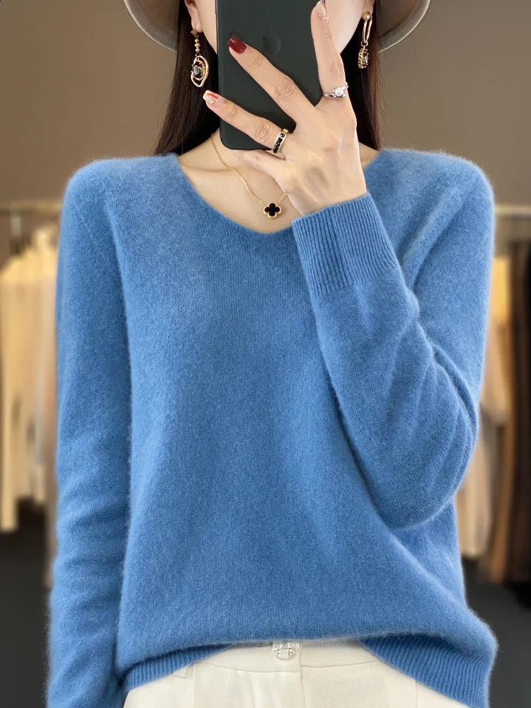 2024 Womens Basic Vneck Pullover Sweater 100 Merino Wool Long Sleeve Cashmere Knitwear Autumn Winter Female Clothing Tops 250920