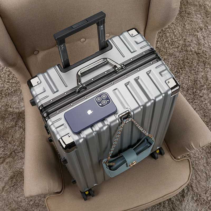 New Highvalue rolling luggage men women fashion hard trolley suitcase carry ons largecapacity silent travel boarding case W250920-image-1076020442