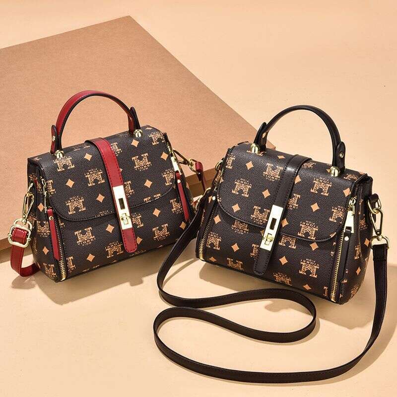2024 New Trendy Fashionable OL Handbag Shoulder Crossbody Small Square Fashion Versatile Women's Bag