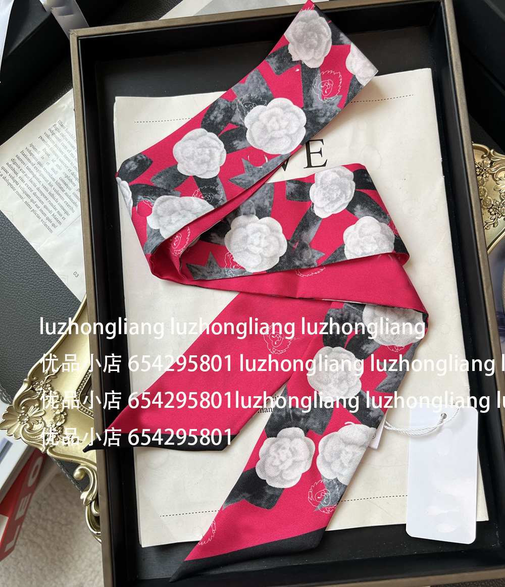 2025 Designer 100% bandeau de soie, sangles de sacs, banderoles, petits foulards, cravates féminines 5555