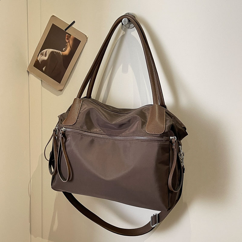 Crossbody Bag for Women Nylon Fabric Solid Color Handheld Tote Bag Large Capacity Underarm Bag Shoulder Bag 250920
