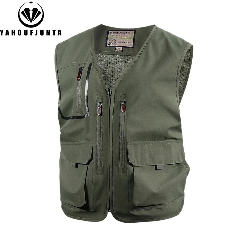2025 Summer Men Many Pocket Thin Tool Outdoor Casual Vest Camping Fishing Breathable Loose Sleeveless Male Waistcoat 250920
