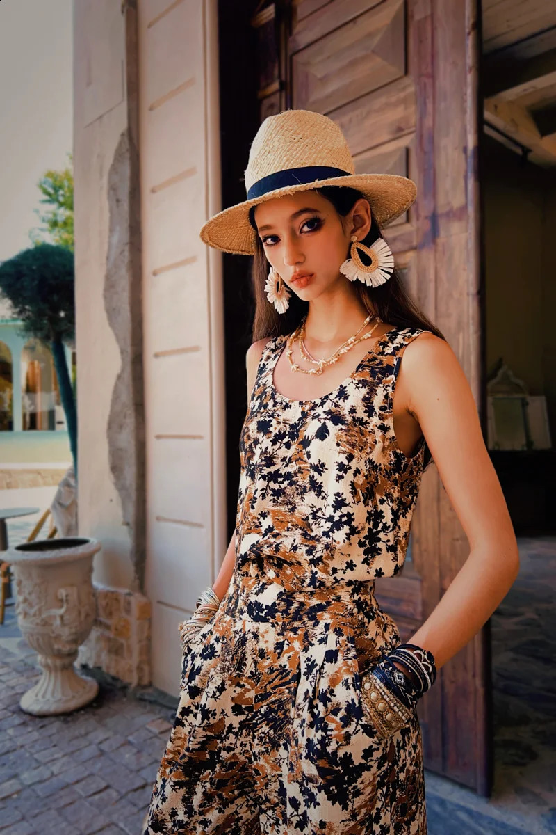 Summer Print Tank NeckMounted Womens Top Basics Vest Spaghetti StrapWideLeg Pants Separately Y2K 2025 DABUWAWA DM2ACM002 250920
