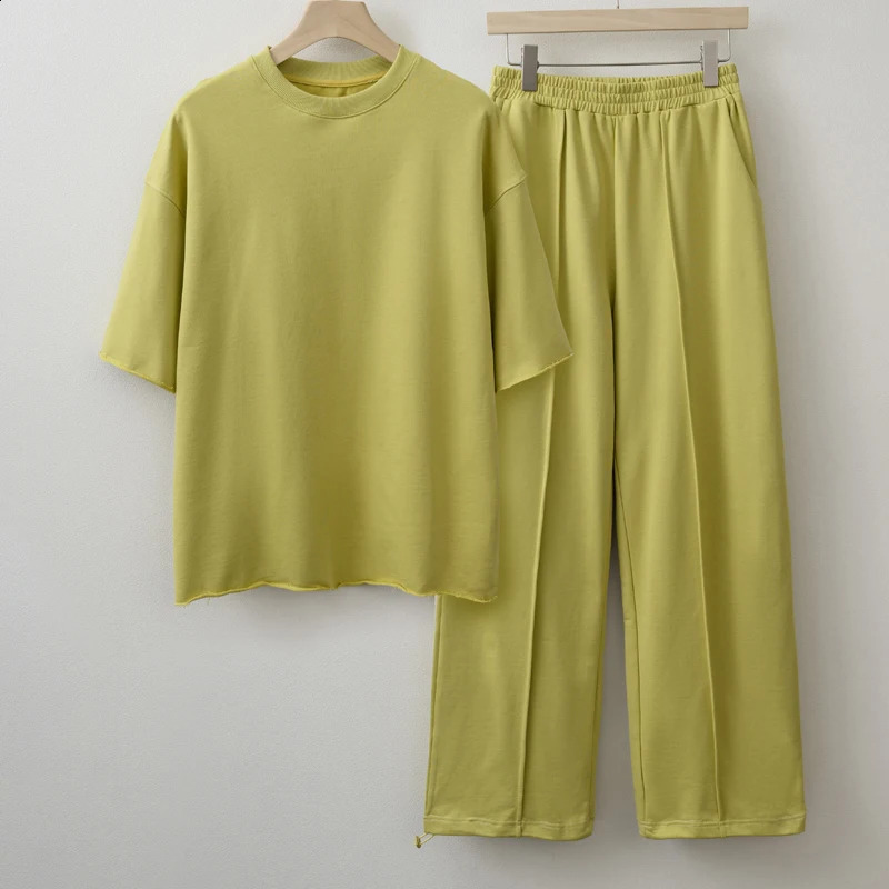 2025 Arrivée Femmes Pantalons de tshirt en coton Ensembles de vêtements en 2 pièces 250920