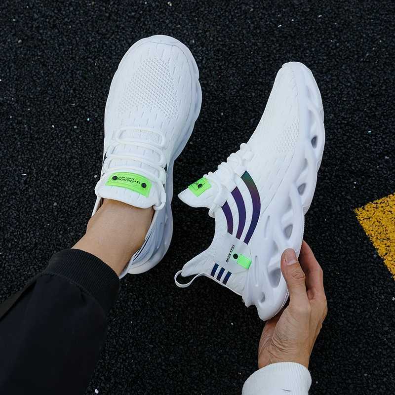 Men Shoes Summer Fashion Mesh Sneaker Shoes Platform Lightweight Casual Running Sneaker High Quality Vulcanized Shoes for Men W250920