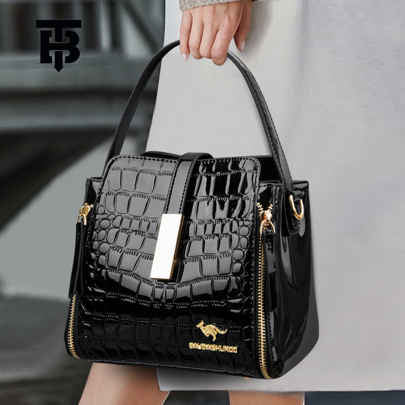 Tb bhulamte livraison gratuite Nouveau designer 2025 sac de godet pour femmes haut de gamme Crocodile Modèle du sac pour femmes d'âge moyen Sac à