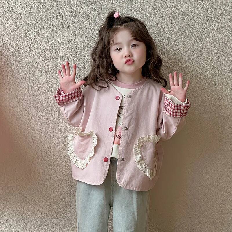 Veste de brise-vent pour filles et automne 2025 Nouveau style pour enfants de style occidental Version coréenne Version printemps filles bébé ddm