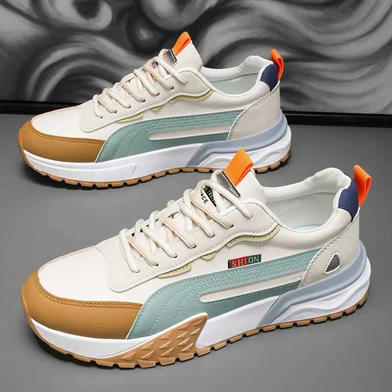 Sneakers décontractés pour hommes Fondeurs masculins à fond doux Fashion Classic Classic Nonslip Laceup Tennis Chaussures Sport Chaussures Man Le