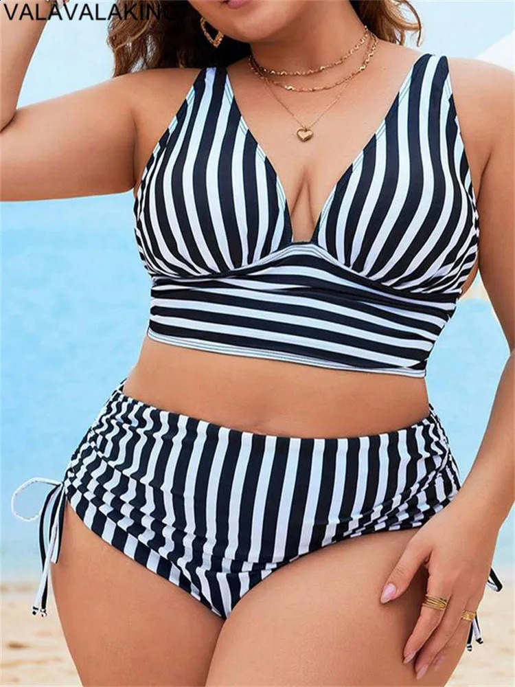 2025 Stripe Print Two Piece Plus Taille Bikini Femmes Achets Grand Swimsuit Beach Lady Chubby Swwear Curvy Bathing Fissure 250920
