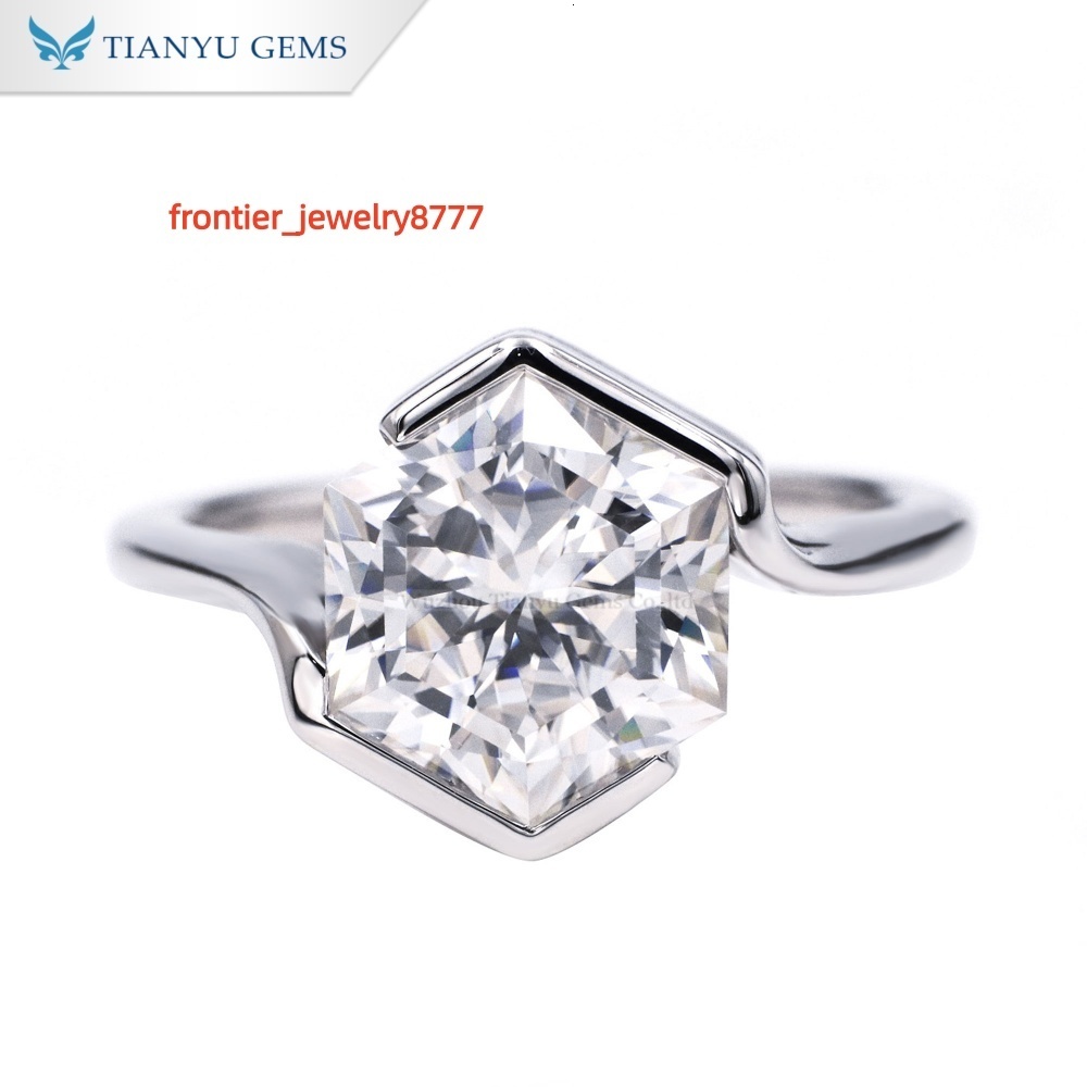 Tianyu Gems 14k White Gold 10mm Hexagon Cut Moissanite Diamond d Vvs1 Bezel Setting Custom Made Ring for Women
