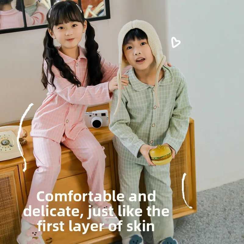 Garçons vêtements de sommeil automne et hiver pour enfants cardigan cardigan ensemble girls bébé vêtements épais vêtements pour les élèves de l'é