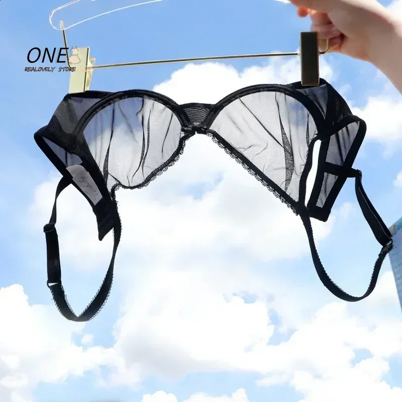 Red Transparent Bras For Women Plus Size Sexy Lingerie Push Up Lace Mesh Girls Bra Top See Through White Black 40 42 A B C D 250919